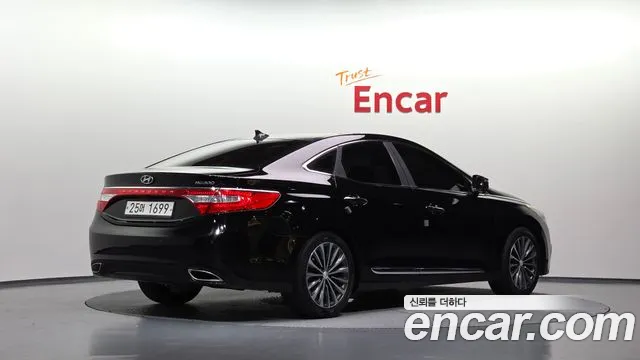 Hyundai Grandeur 2014 thumb 2