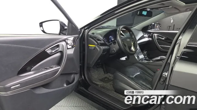 Hyundai Grandeur 2014 thumb 10
