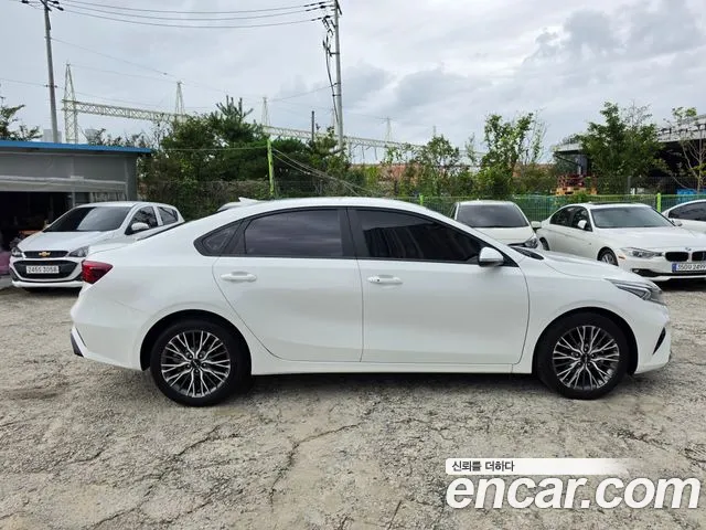 Kia K3 2024 thumb 6