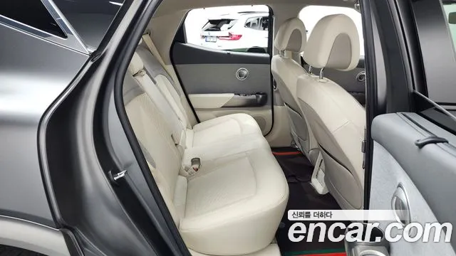 Genesis GV60 2022 thumb 11