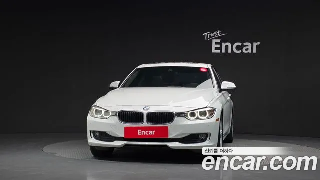 BMW 3-Series 2015 thumb 3