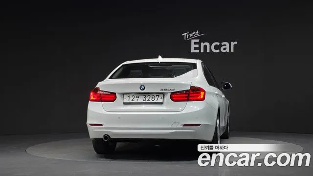BMW 3-Series 2015 thumb 4