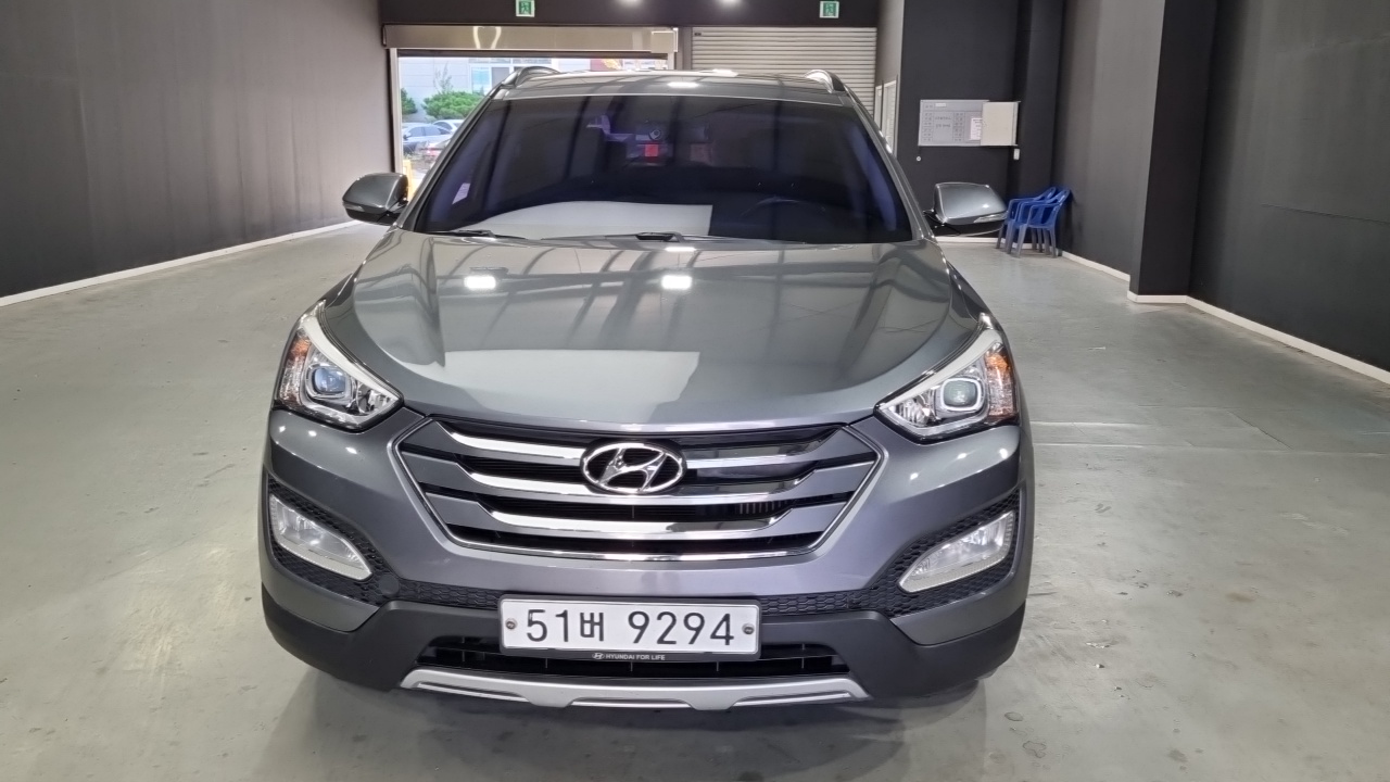 Hyundai Santa Fe 2014 thumb 3