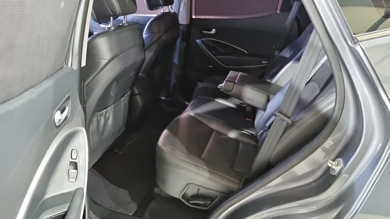 Hyundai Santa Fe 2014 thumb 10