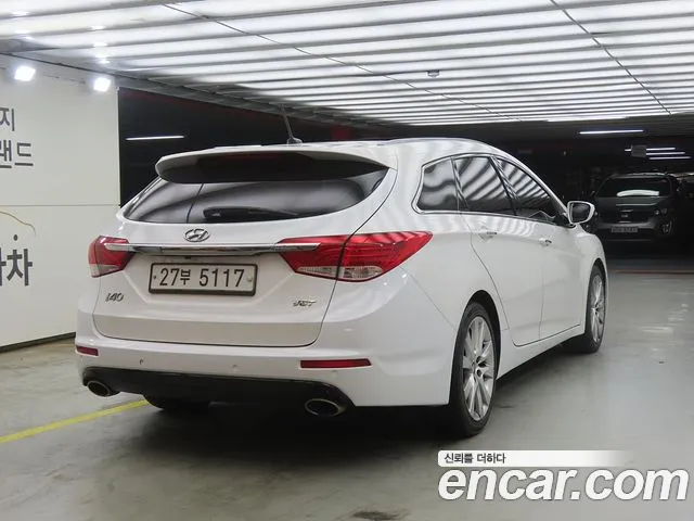 Hyundai i40 2012 thumb 4