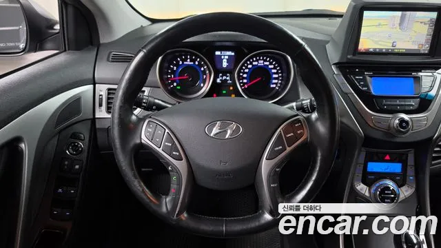 Hyundai Avante 2012 thumb 11