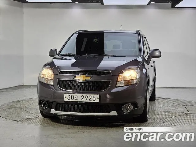 ChevroletGMDaewoo Orlando 2011 thumb 2