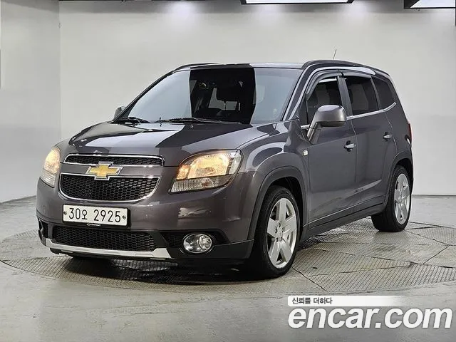 ChevroletGMDaewoo Orlando 2011 thumb 12