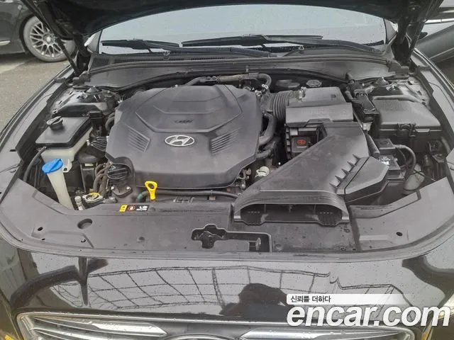 Hyundai Grandeur 2017 thumb 6