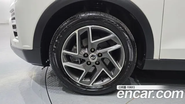 KG_Mobility_Ssangyong TIBOLI 2022 thumb 5
