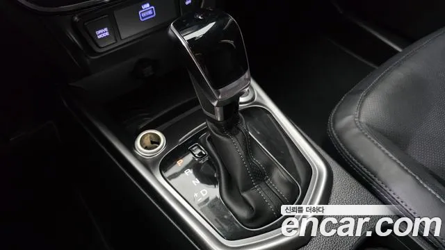 KG_Mobility_Ssangyong TIBOLI 2022 thumb 9