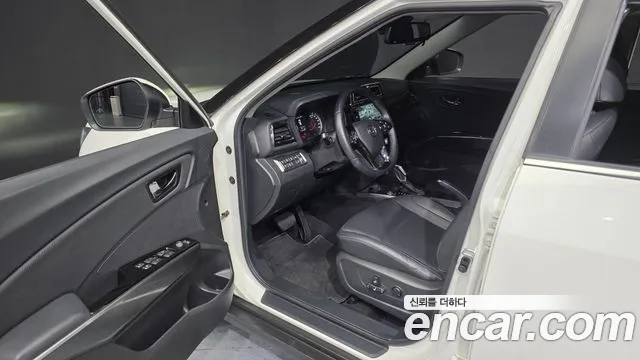 KG_Mobility_Ssangyong TIBOLI 2022 thumb 10