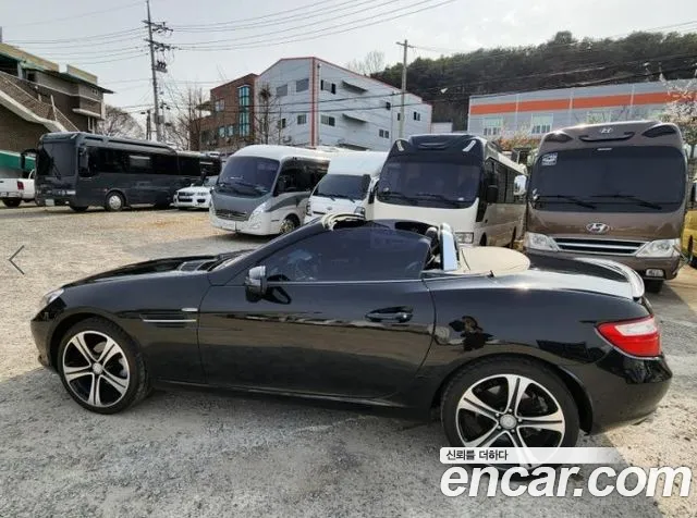 Mercedes-Benz SLK-Class 2012 thumb 7