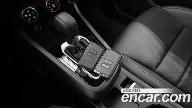 Renault-KoreaSamsung Arkana 2023 thumb 9