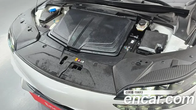 Genesis GV60 2022 thumb 6