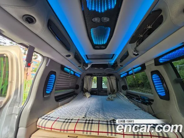 Chevrolet Express Van 2014 thumb 6