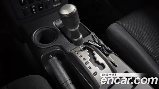 Toyota FJ Cruiser 2014 thumb 9