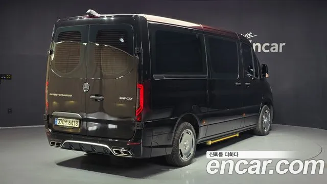 Mercedes-Benz Sprinter 2022 thumb 2
