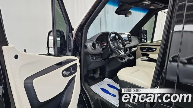 Mercedes-Benz Sprinter 2022 thumb 10