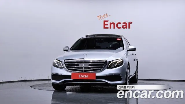 Mercedes-Benz E-Класс 2017 thumb 3