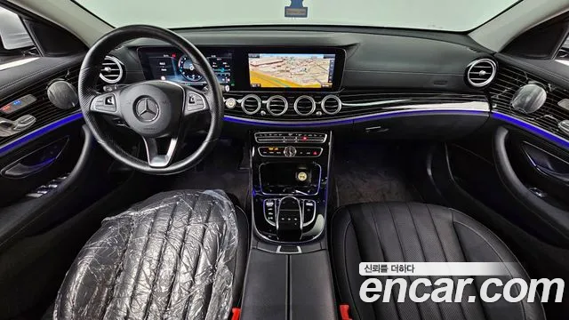 Mercedes-Benz E-Класс 2017 thumb 7