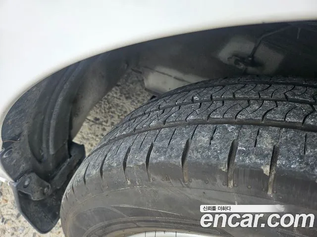 Hyundai Starex 2015 thumb 5