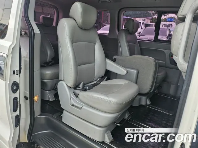 Hyundai Starex 2015 thumb 7