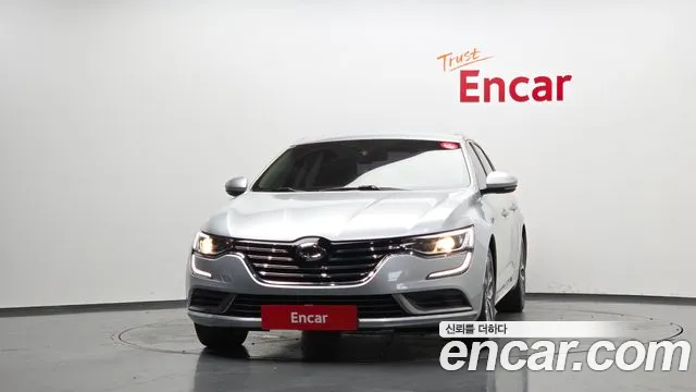 Renault-KoreaSamsung Megane 2016 thumb 3