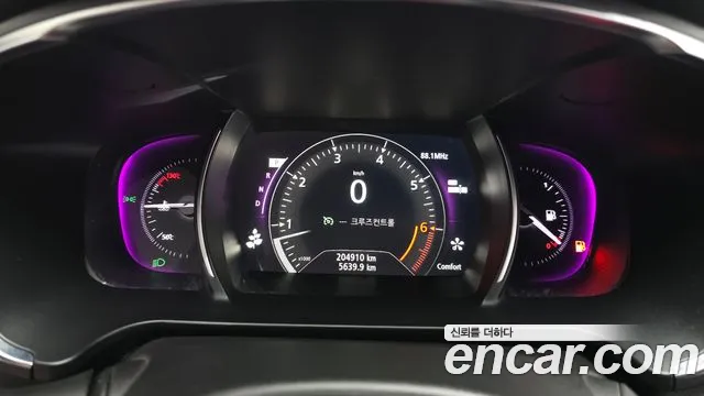 Renault-KoreaSamsung Megane 2016 thumb 8