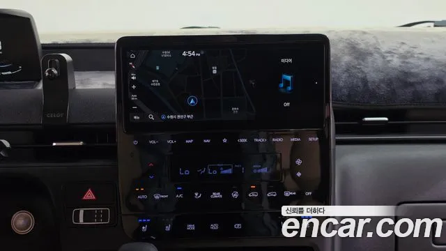 Hyundai Staria 2022 thumb 12