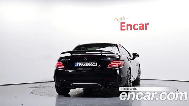 Mercedes-Benz SLC-Class 2017 thumb 3