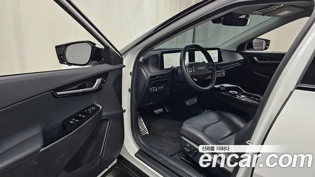 Kia EV6 2024 thumb 9