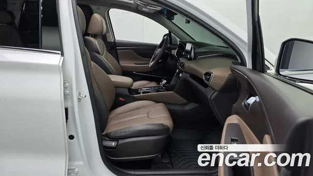 Hyundai Santa Fe 2019 thumb 11