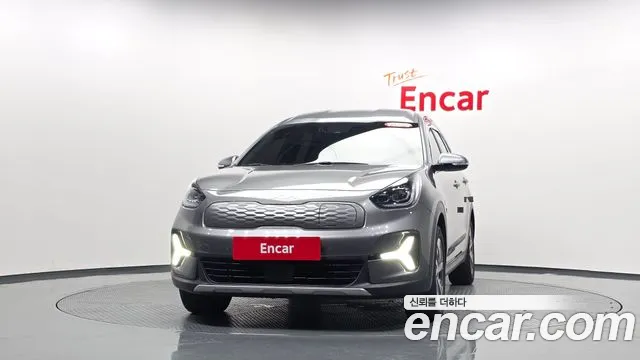 Kia Niro 2022 thumb 2
