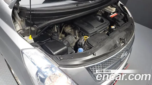 Hyundai Starex 2013 thumb 6