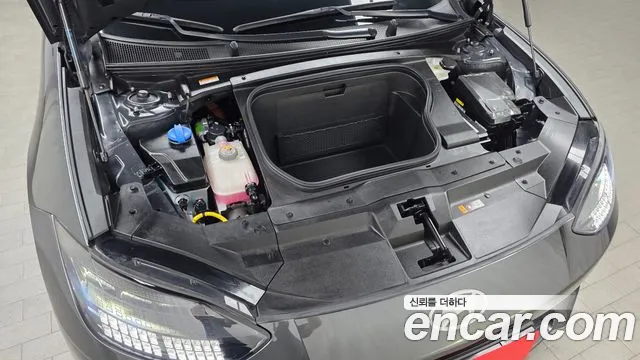 Hyundai IONIQ 6 2024 thumb 6