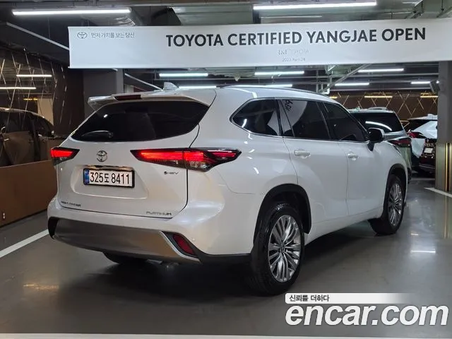 Toyota Highlander 2025 thumb 2