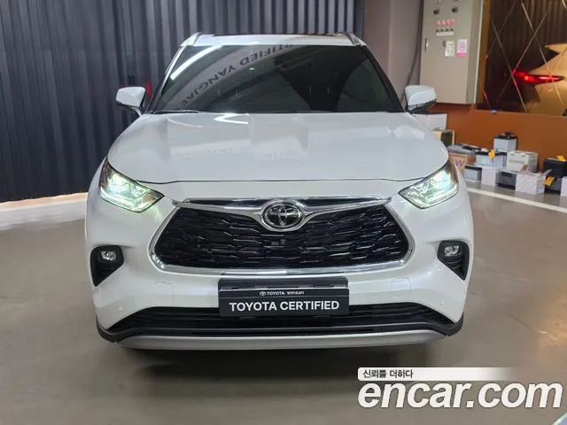 Toyota Highlander 2025 thumb 3
