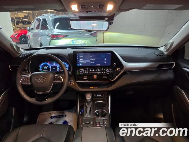 Toyota Highlander 2025 thumb 10