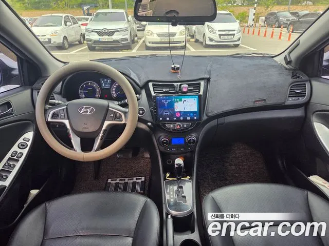 Hyundai Accent 2014 thumb 6