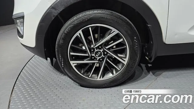 Kia Sportage 2012 thumb 5