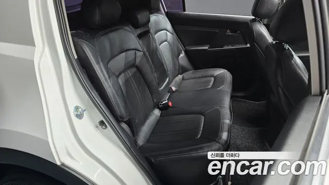 Kia Sportage 2012 thumb 11