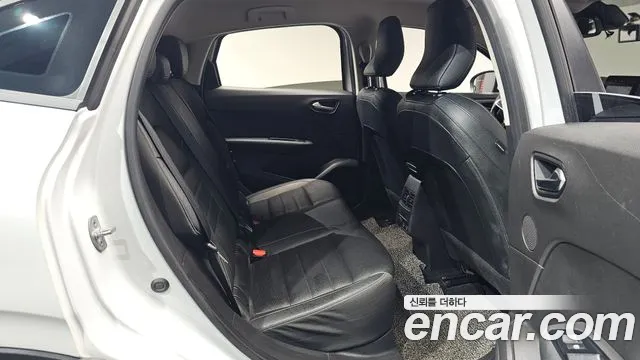 Renault-KoreaSamsung Arkana 2020 thumb 10