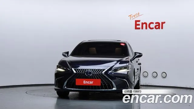 Lexus ES 2022 thumb 3
