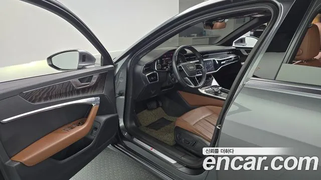 Audi A6 2021 thumb 10