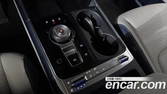 Kia Carnival 2024 thumb 8