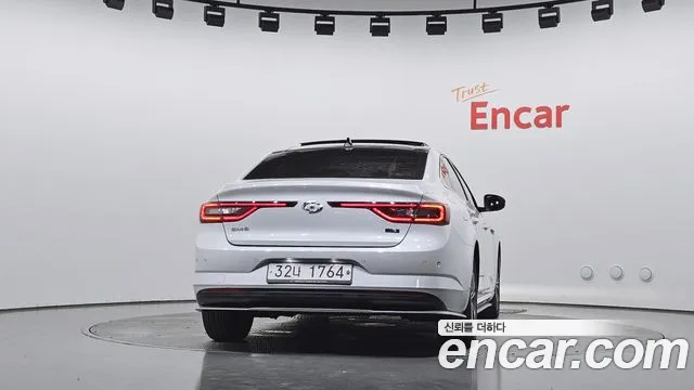 Renault-KoreaSamsung Megane 2018 thumb 3