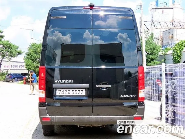 Hyundai Staria 2016 thumb 4