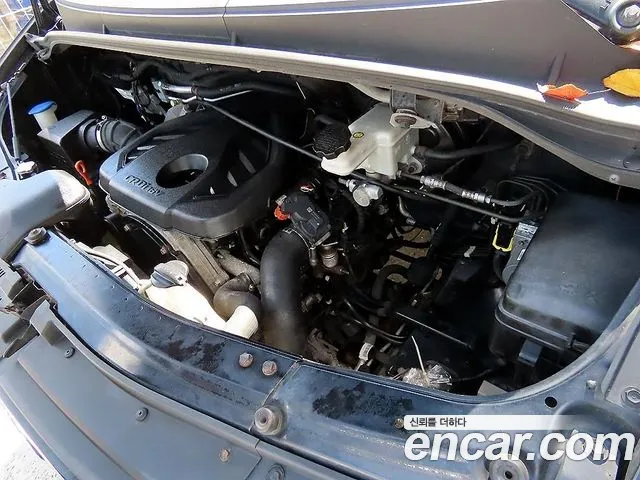 Hyundai Staria 2016 thumb 6