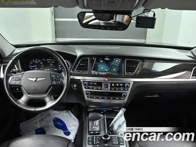 Genesis G80 2019 thumb 7